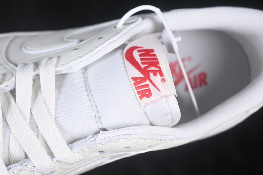 AJ1 Low