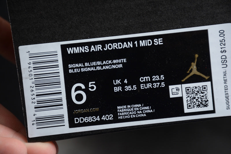 AJ1 Mid