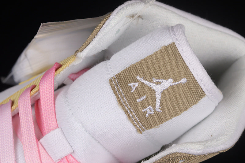 AJ1 Mid