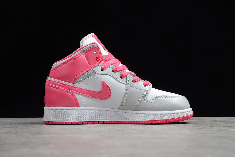 AJ1 Mid