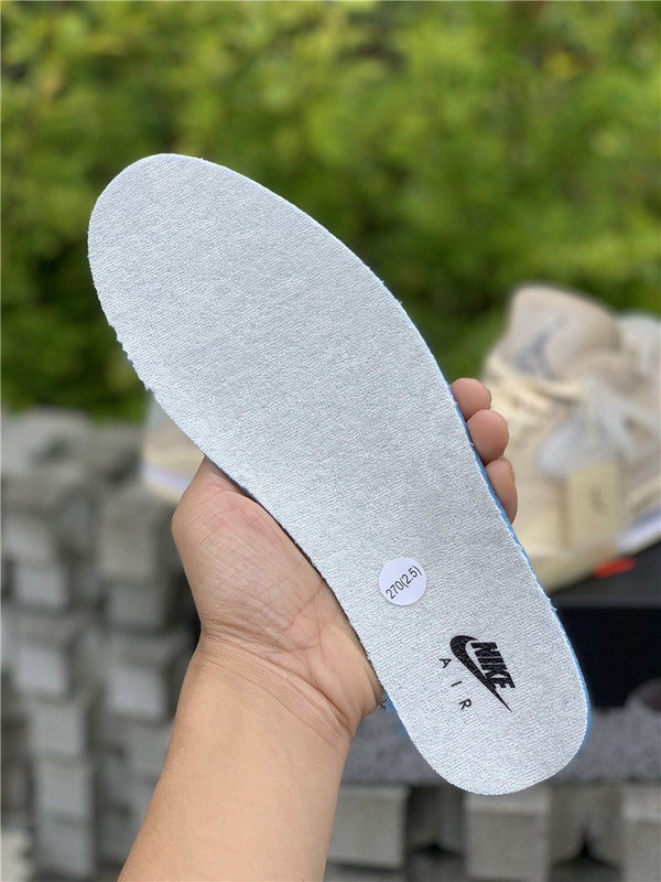 AJ4