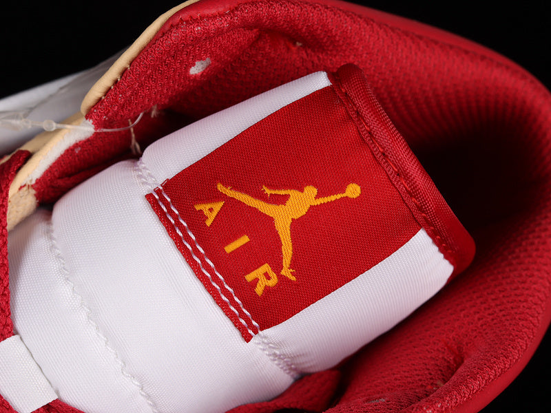 AJ1 Mid