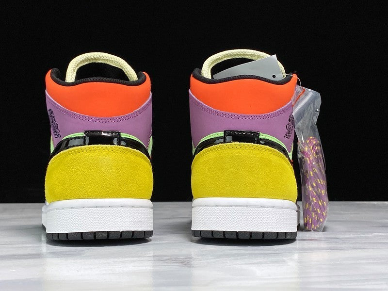 AJ1 Mid