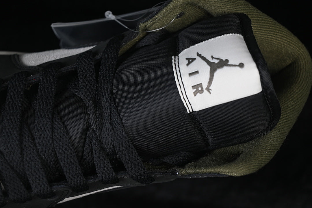 AJ1 Mid