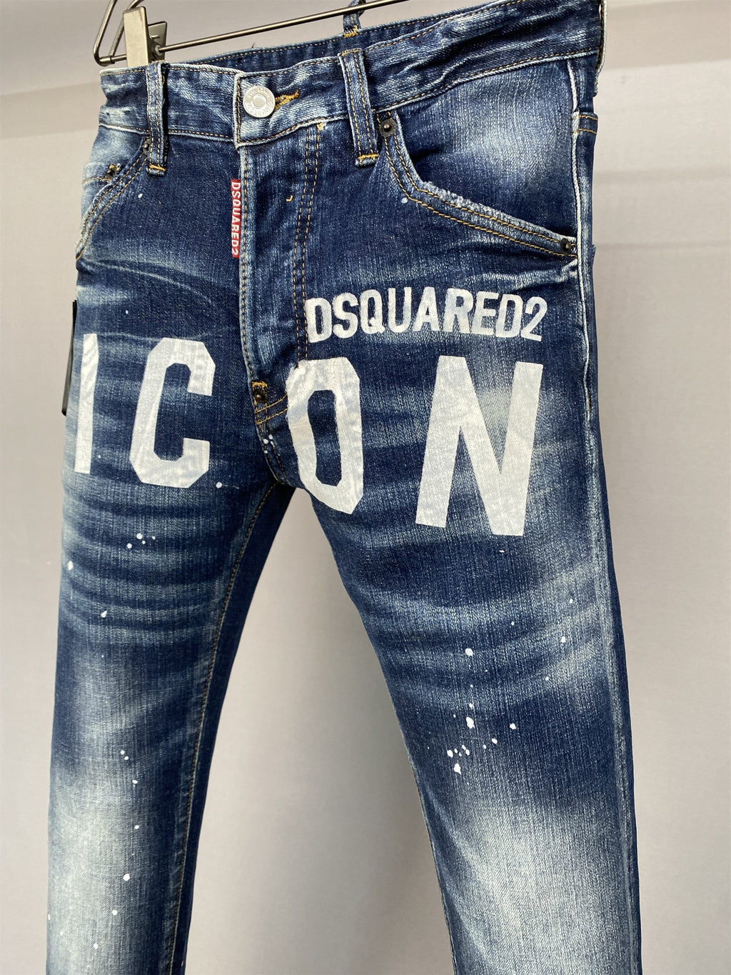 D2 Jeans