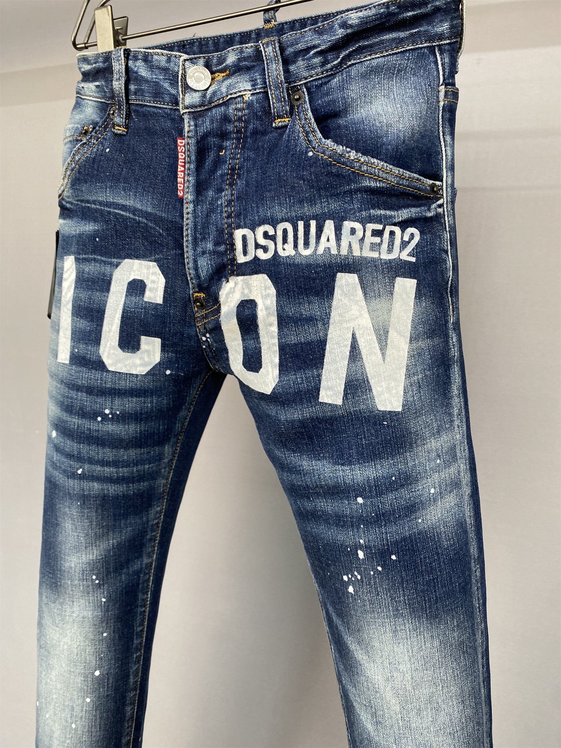 D2 Jeans
