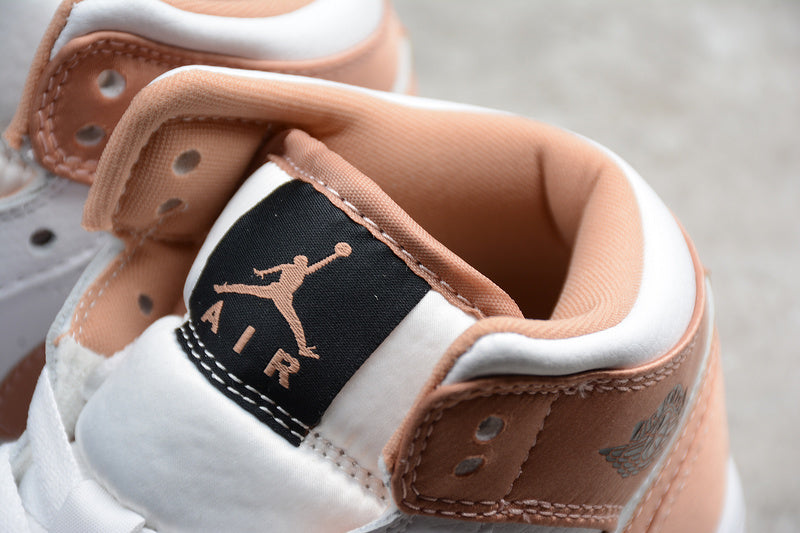 AJ1 Mid
