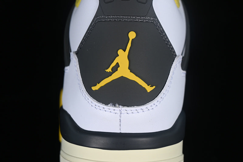 AJ4