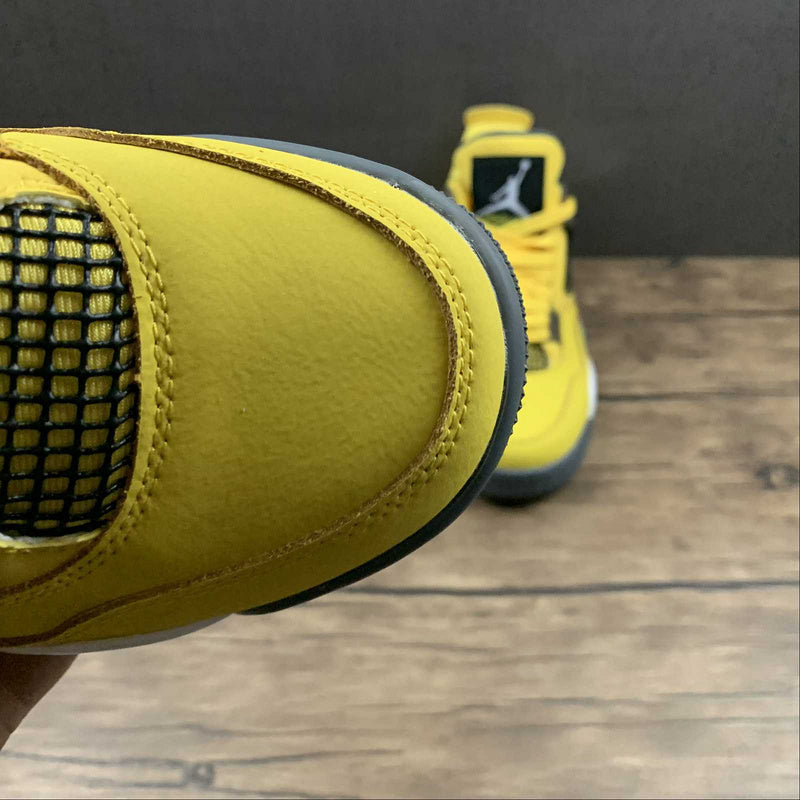 AJ4