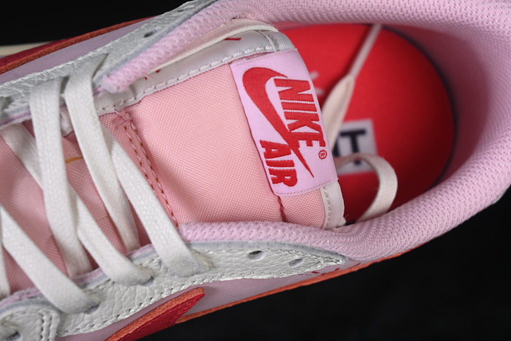 AJ1 Low