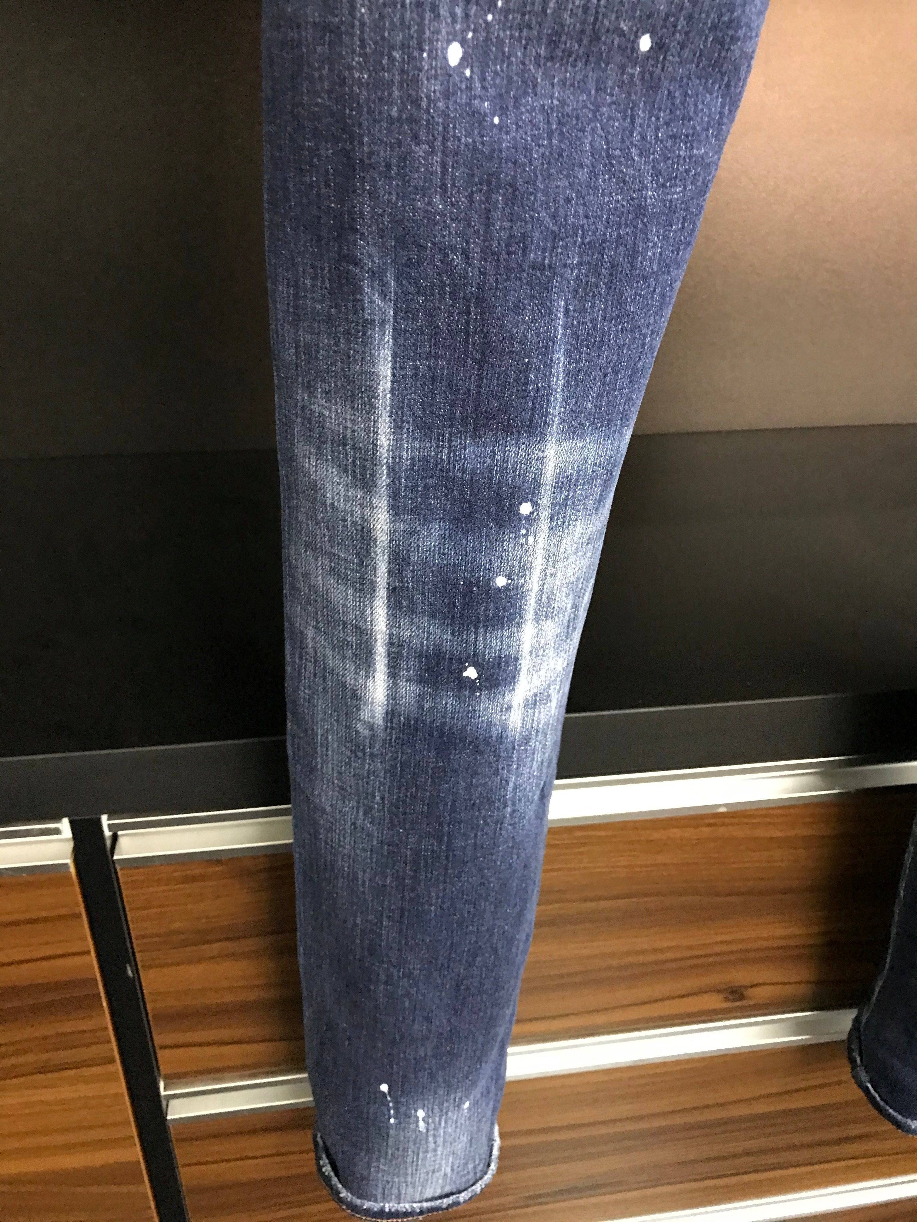 D2 Jeans