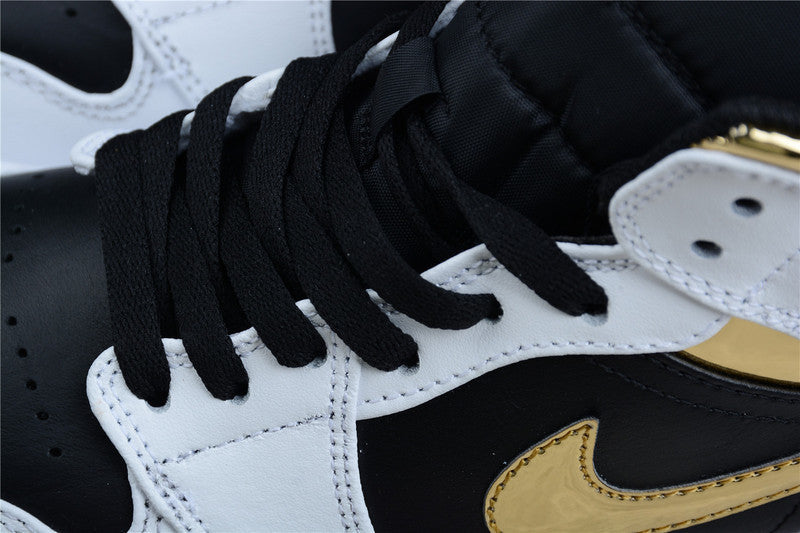 AJ1 Mid