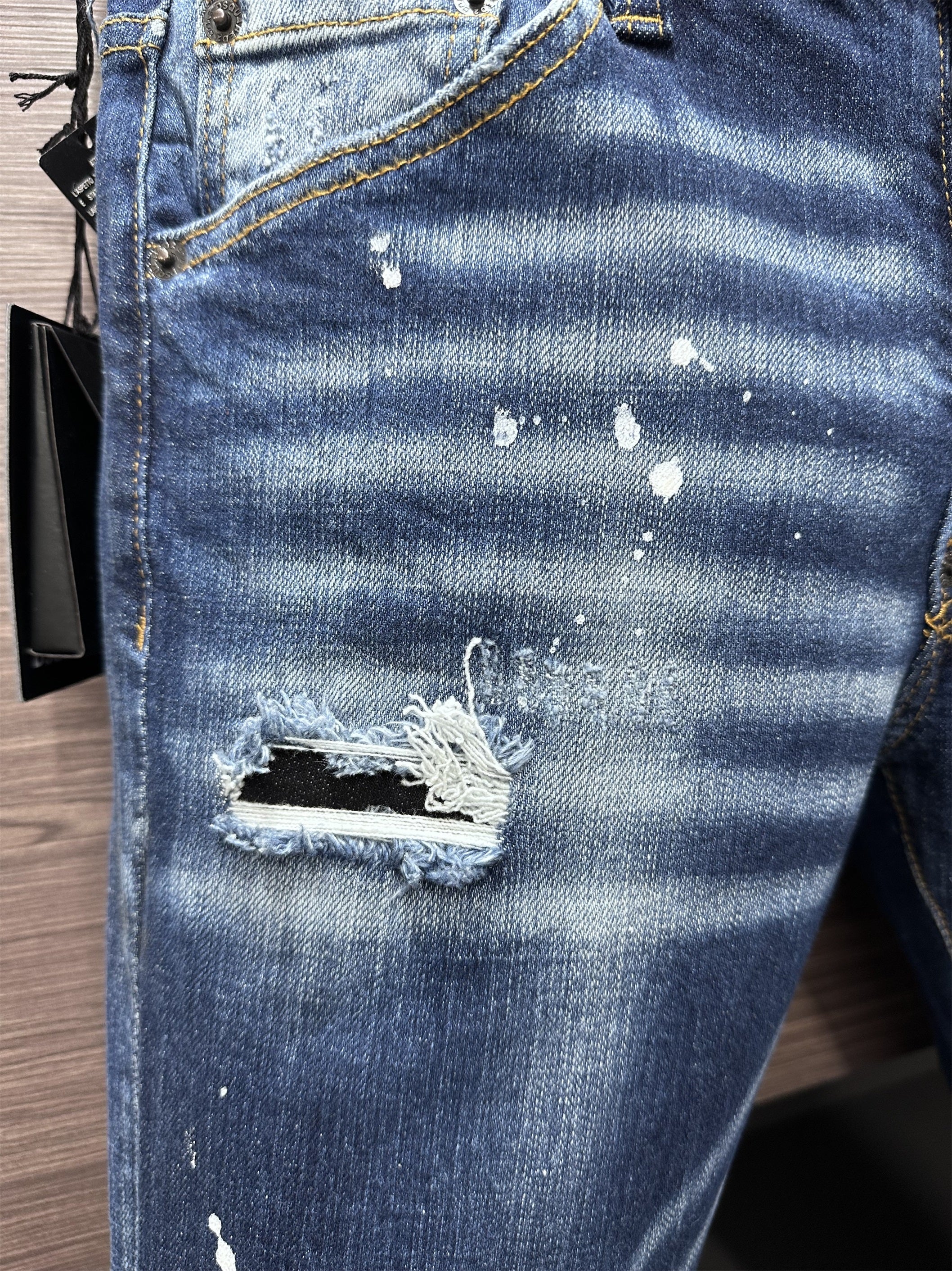 D2 Jeans