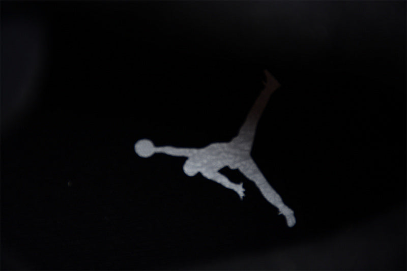 AJ4