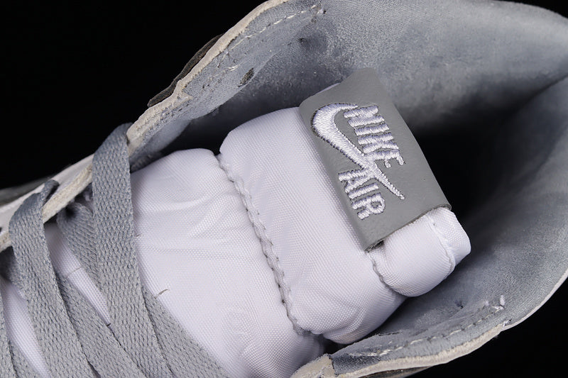 AJ1 High