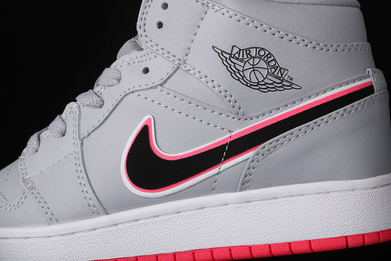 AJ1 Mid
