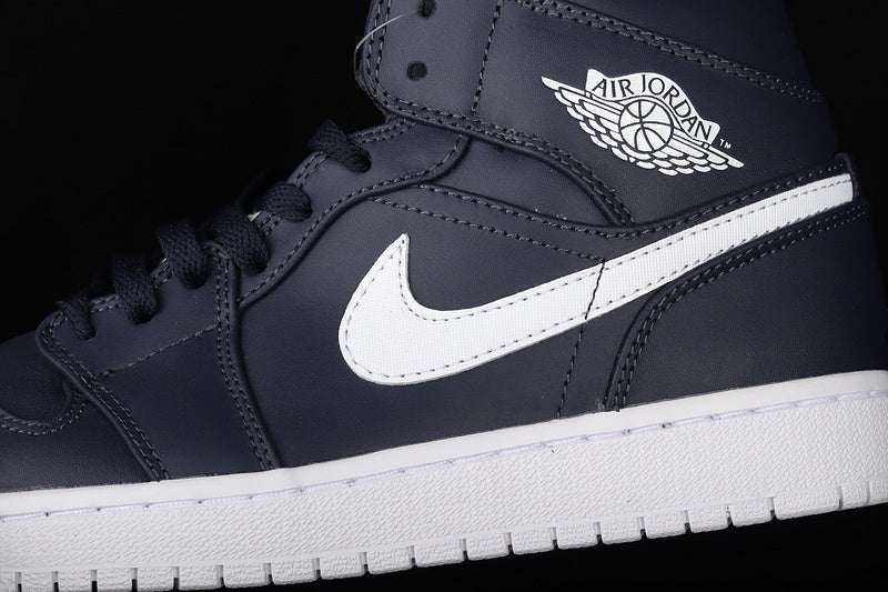 AJ1 Mid