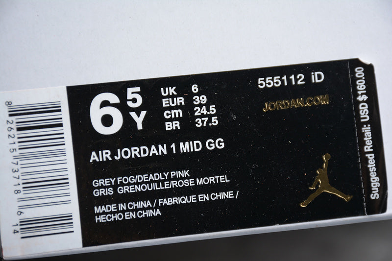 AJ1 Mid