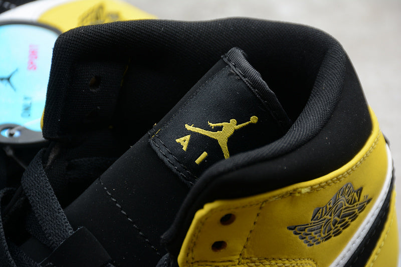 AJ1 Mid
