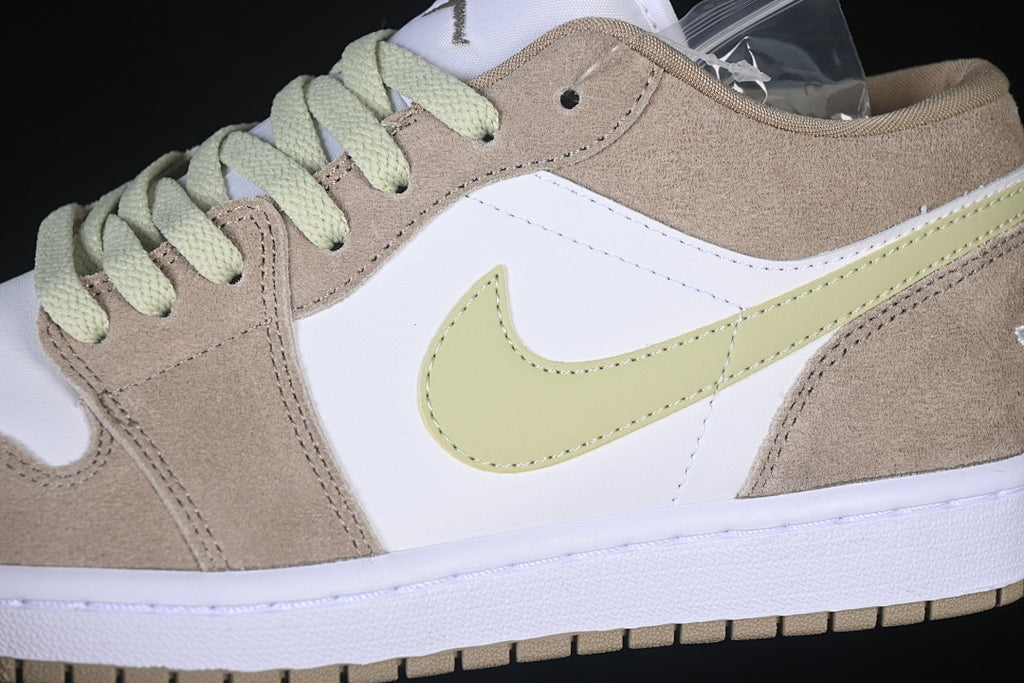 AJ1 Low