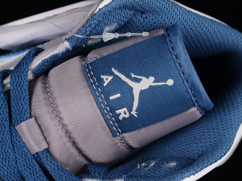 AJ1 Mid