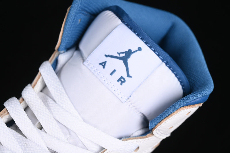 AJ1 Mid