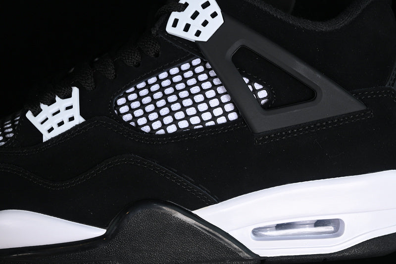 AJ4