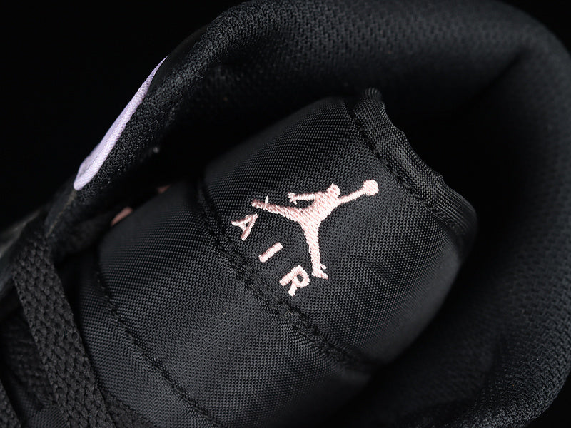 AJ1 Mid
