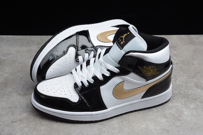 AJ1 Mid