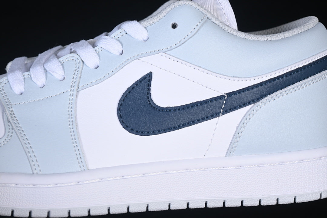 AJ1 Low