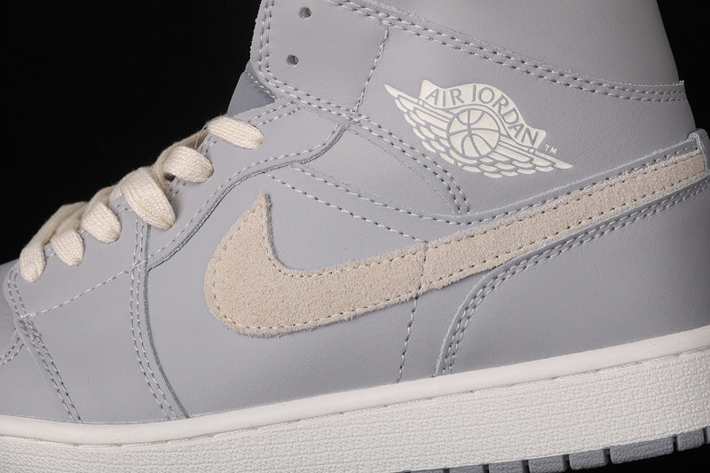 AJ1 Mid