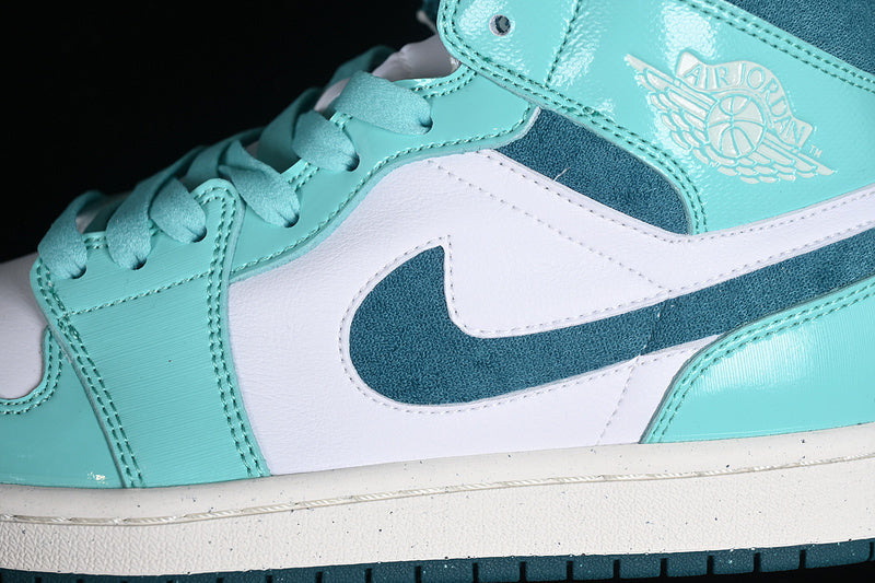 AJ1 Mid