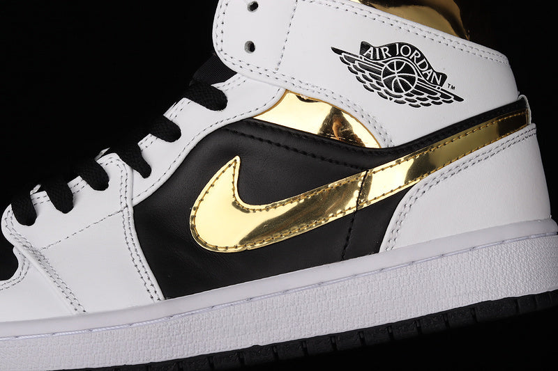 AJ1 Mid
