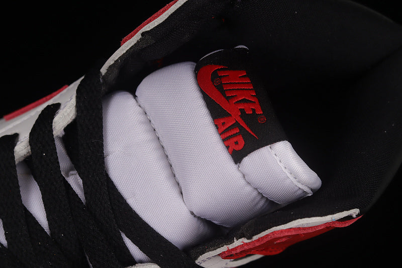 AJ1 High