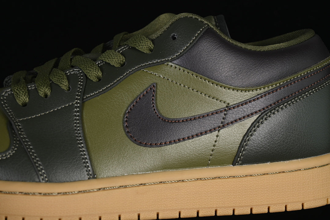 AJ1 Low