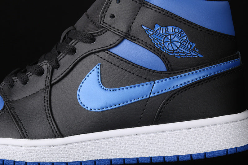 AJ1 Mid