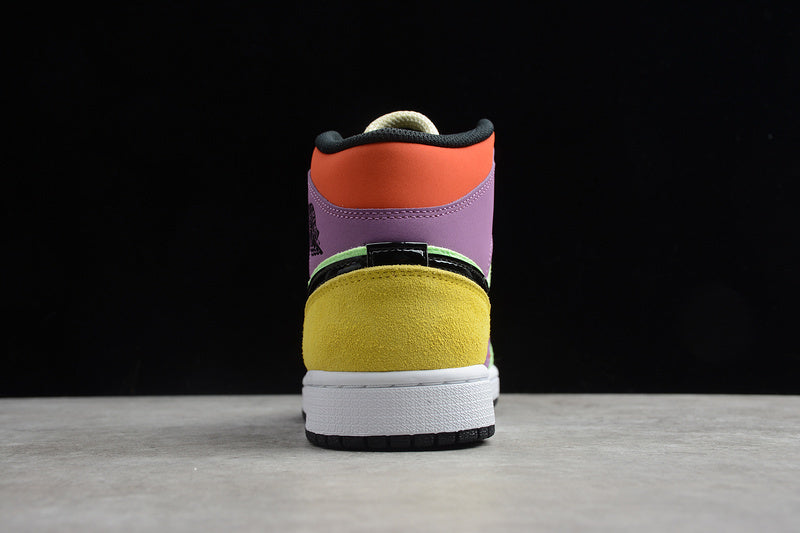 AJ1 Mid