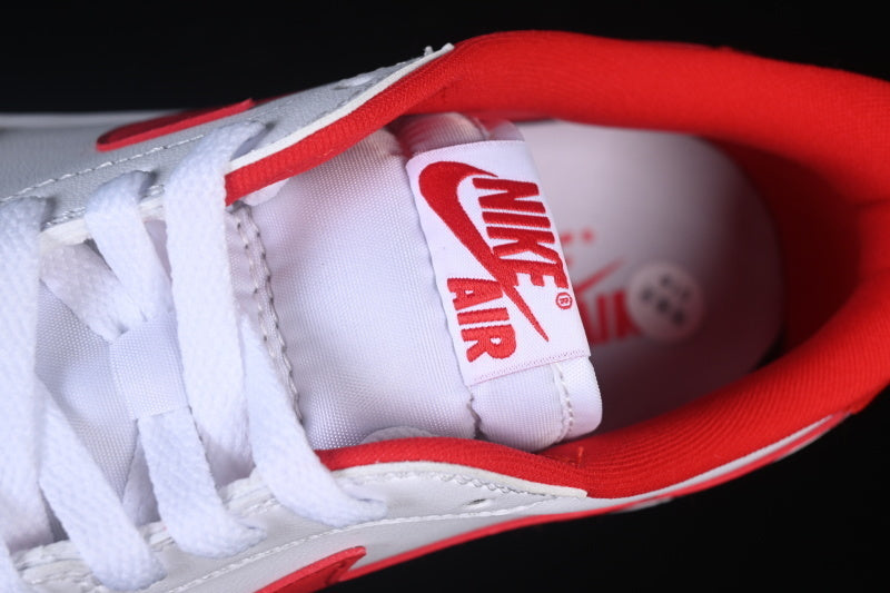 AJ1 Low
