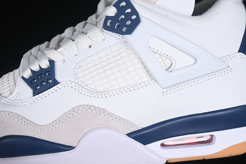 AJ4