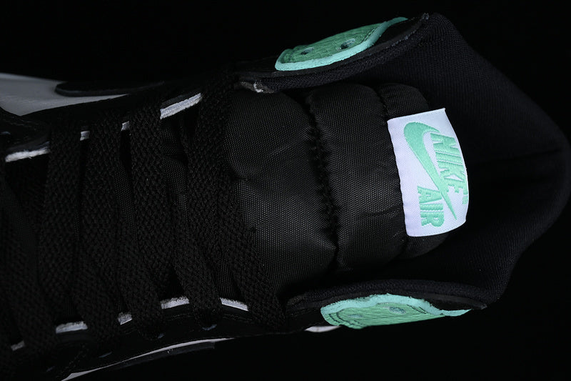 AJ1 High