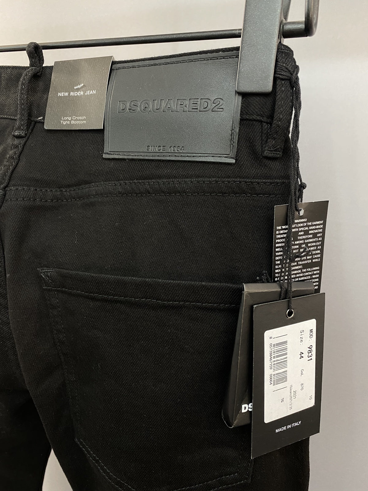 D2 Jeans