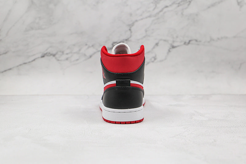 AJ1 Mid