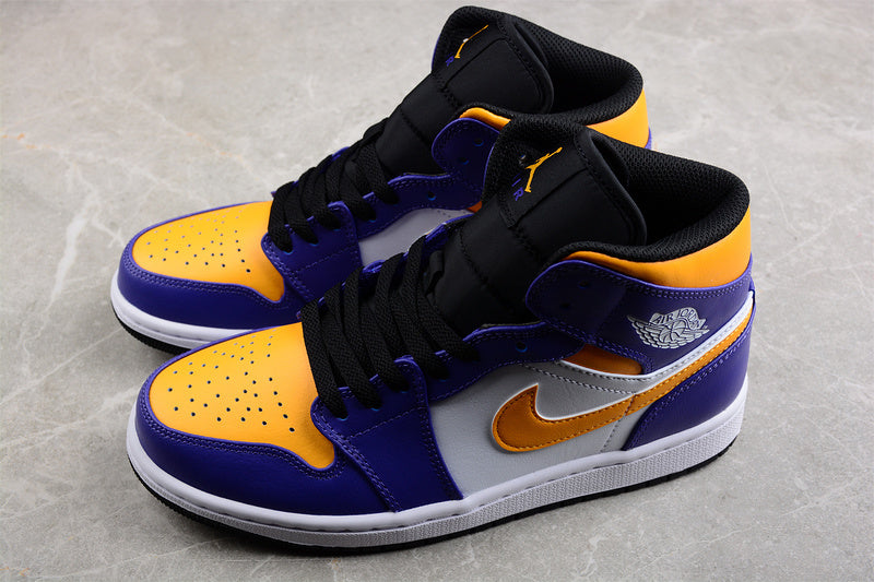 AJ1 Mid