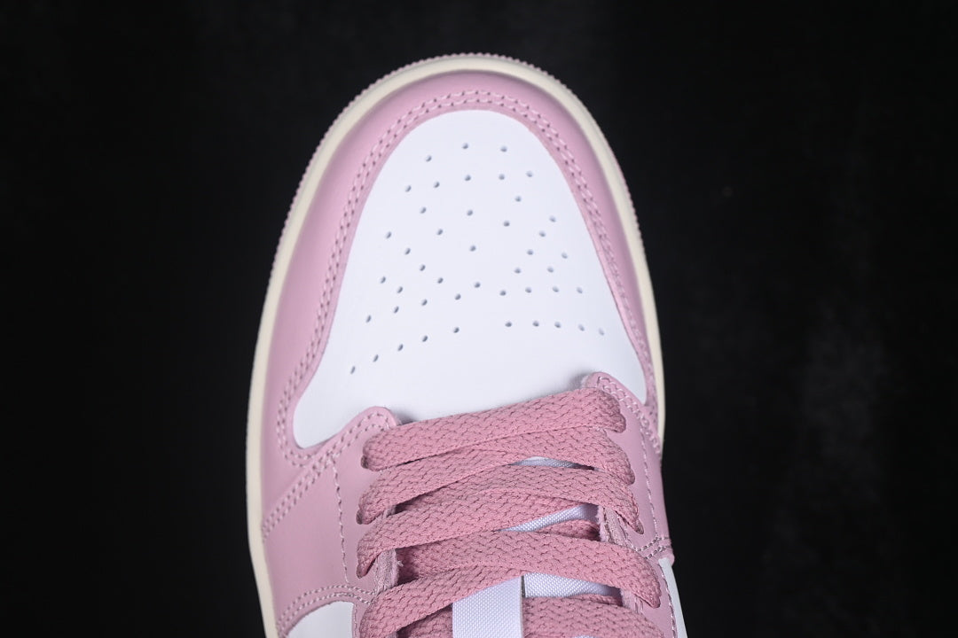 AJ1 Low