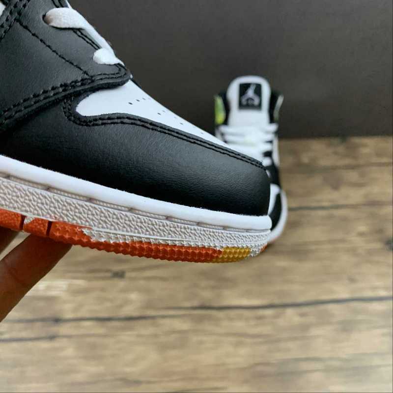AJ1 Mid