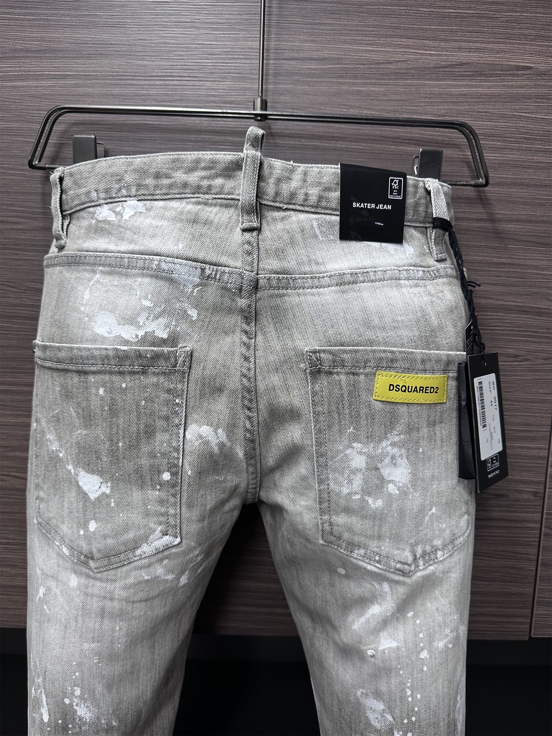 D2 Jeans