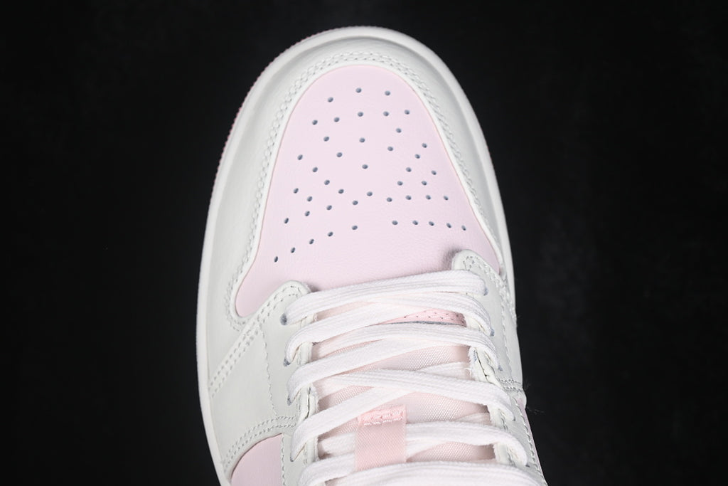 AJ1 Low