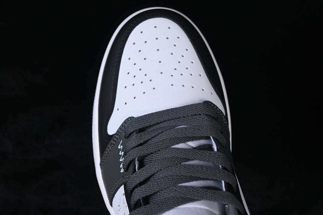 AJ1 Low