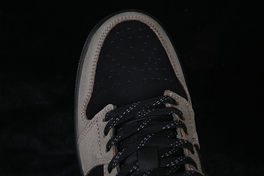 AJ1 Low
