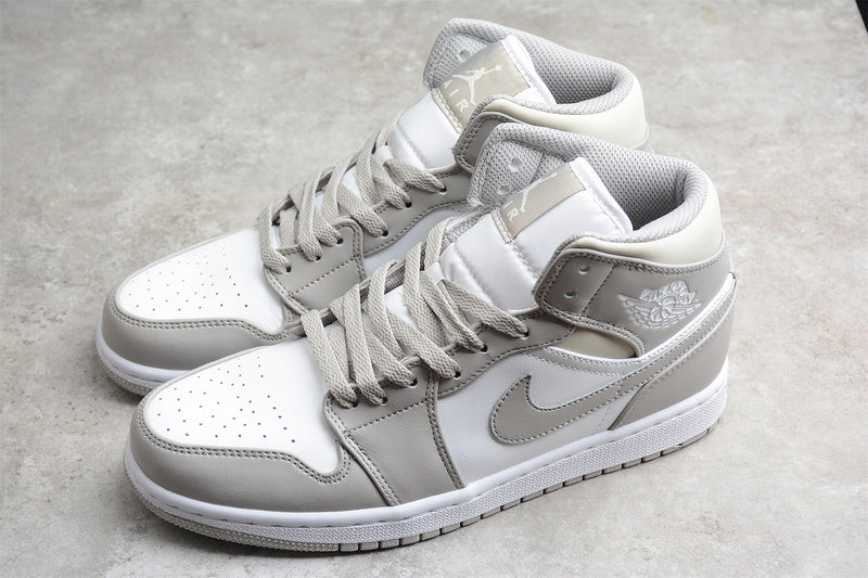 AJ1 Mid